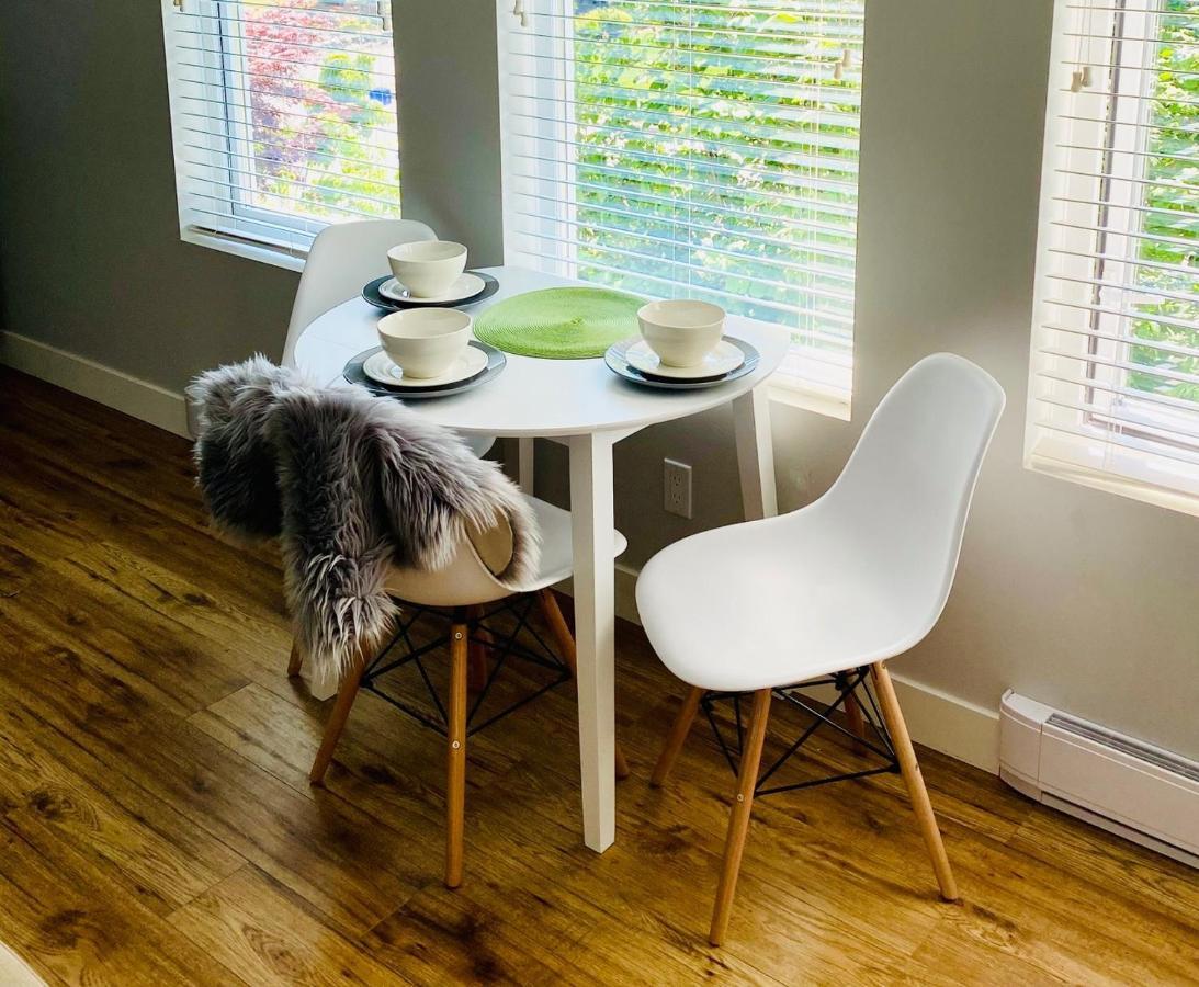 Cozy Suite Close To Nature And The City Maple Ridge Exterior foto