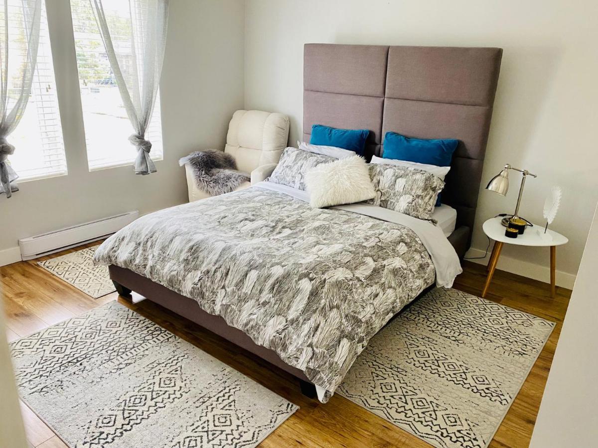 Cozy Suite Close To Nature And The City Maple Ridge Exterior foto